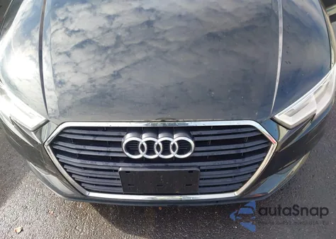 2018 Audi A3 2.0T Premium/2.0T Tech Premium z USA, uszkodzony, nr VIN WAUAUGFF6J1002969